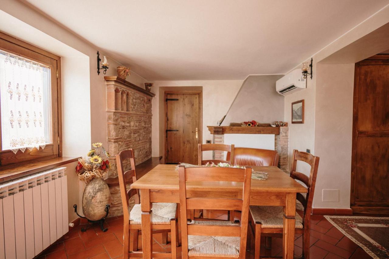 Lago Del Turano - La Taverna Con Cucina Open Space E Free Wi-Fi Ascrea Экстерьер фото