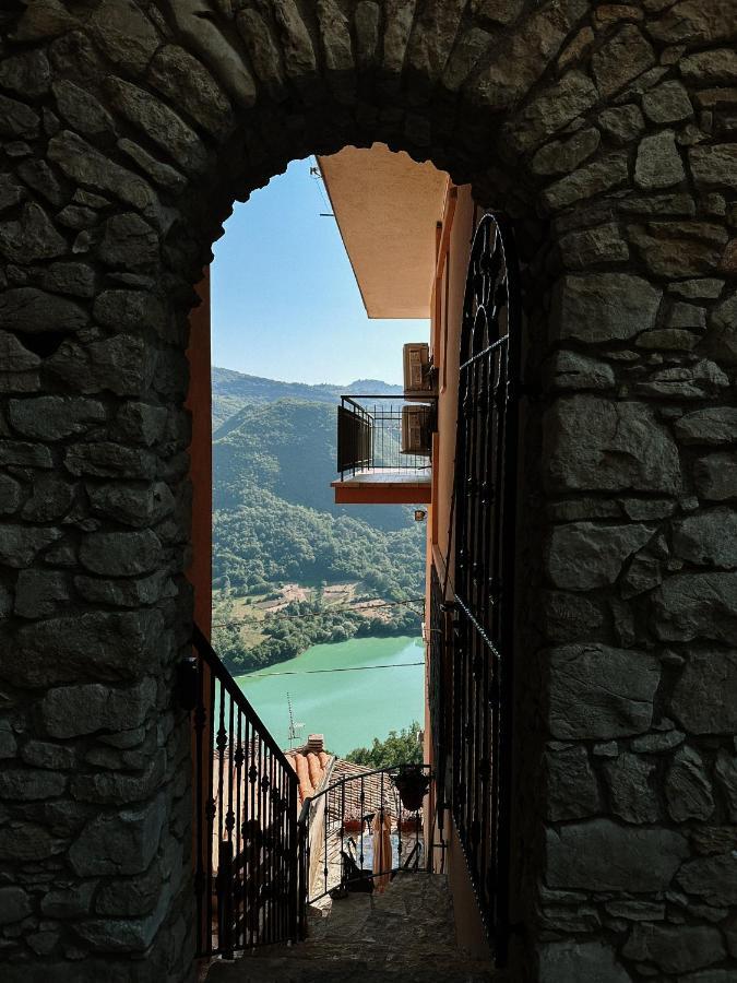 Lago Del Turano - La Taverna Con Cucina Open Space E Free Wi-Fi Ascrea Экстерьер фото